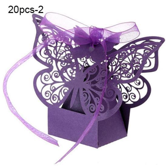 20 ks elegantních vyřezávaných bonboniér se stuhami na narozeninovou svatbu