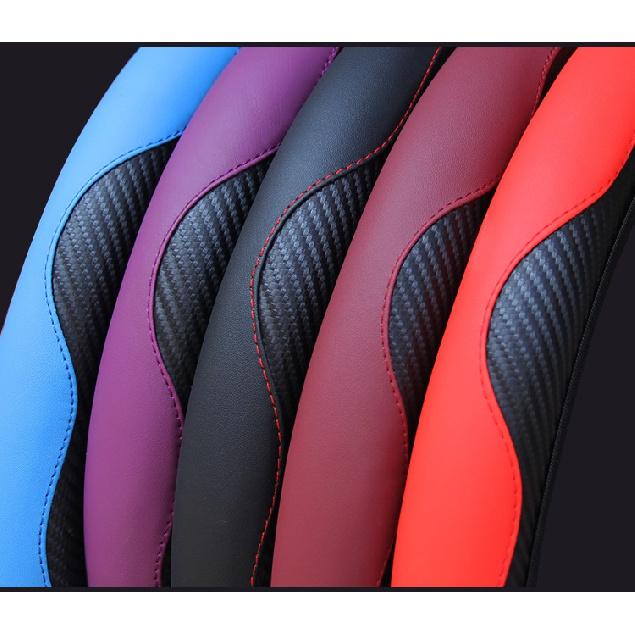 Potah na volant do auta Pudinkový prodyšný protiskluzový kožený potah na volant Vhodné 37-38 cm Auto Decor Carbon