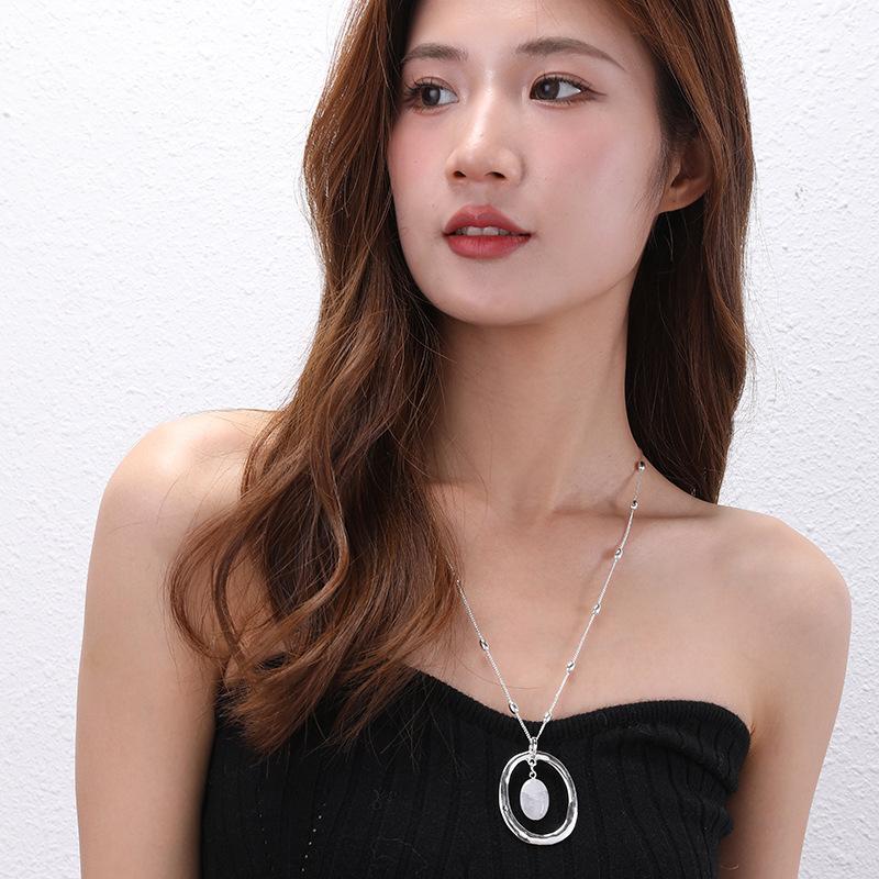 Sweater Chain Women'S High-End Sense Light Luxury Exaggerated Fashion Necklace Jewelry Alloy Long Necklace