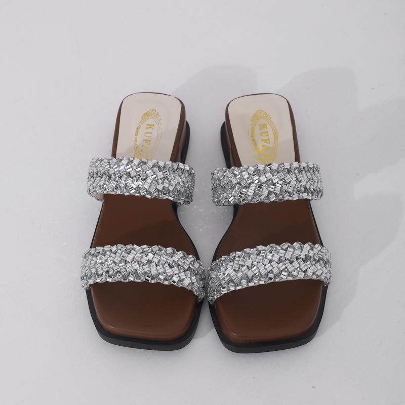 

Beautiful fairy wind and water diamond cool slippers women s summer wear exquisite fashion 2025 summer new versatile cool slippers 40 серебряный
