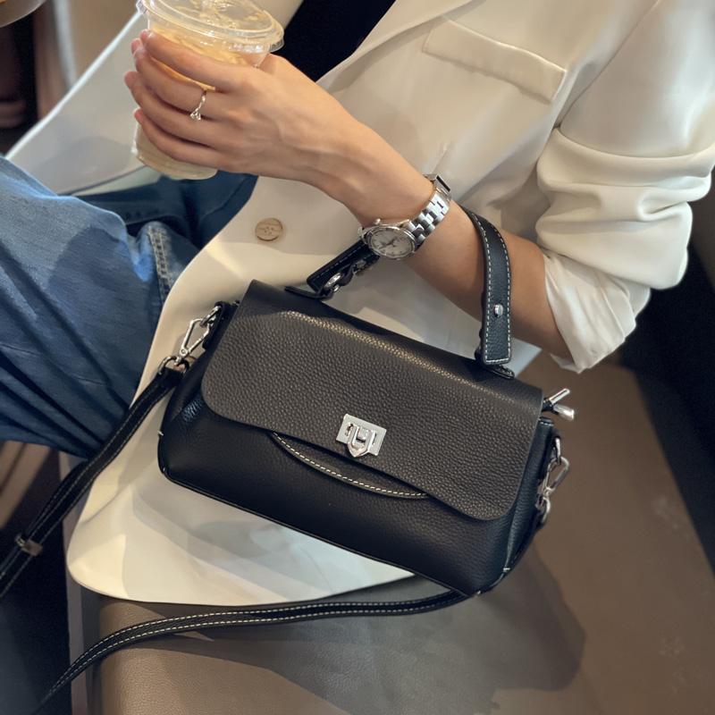 Women's Genuine Cowhide Leather Solid Color Crossbody Bag For Ladies Casual Handbag Luxury Female Messenger Bag Accessories