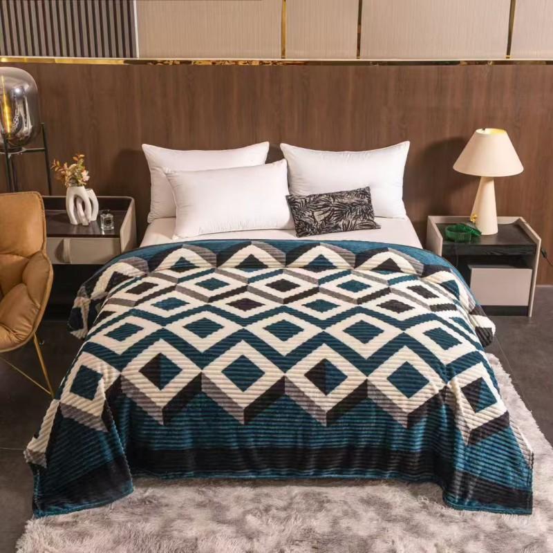 Flannel Blanket Soft Warm Throw Nap Air Conditioner Multi-use Gift