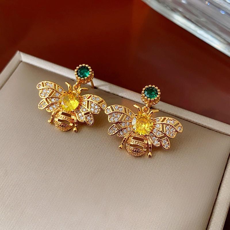 Silver Needle with Diamonds Flower Stripes Pearl Stud Earrings Medieval Vintage Retro Earrings Light Luxury Niche Earrings