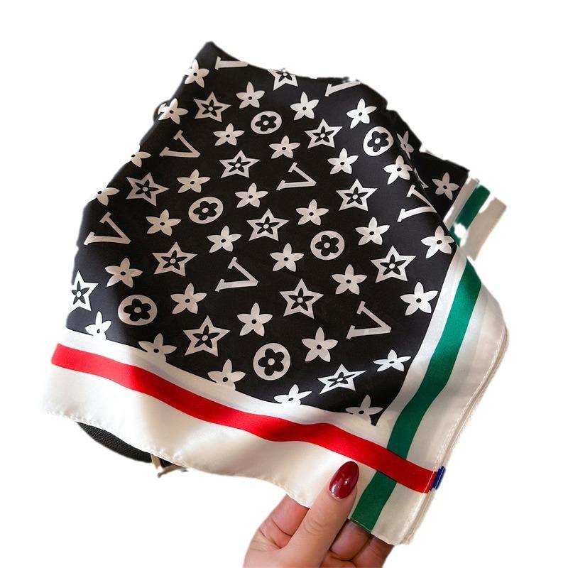 Brand la Modă Vară Eșarfă Simplă cu Imprimeu Litere Mătase Eșarfă Pătrată 70Cm Mătase Simulație Eșarfă Versatilă la Modă Femeie Profesionistă