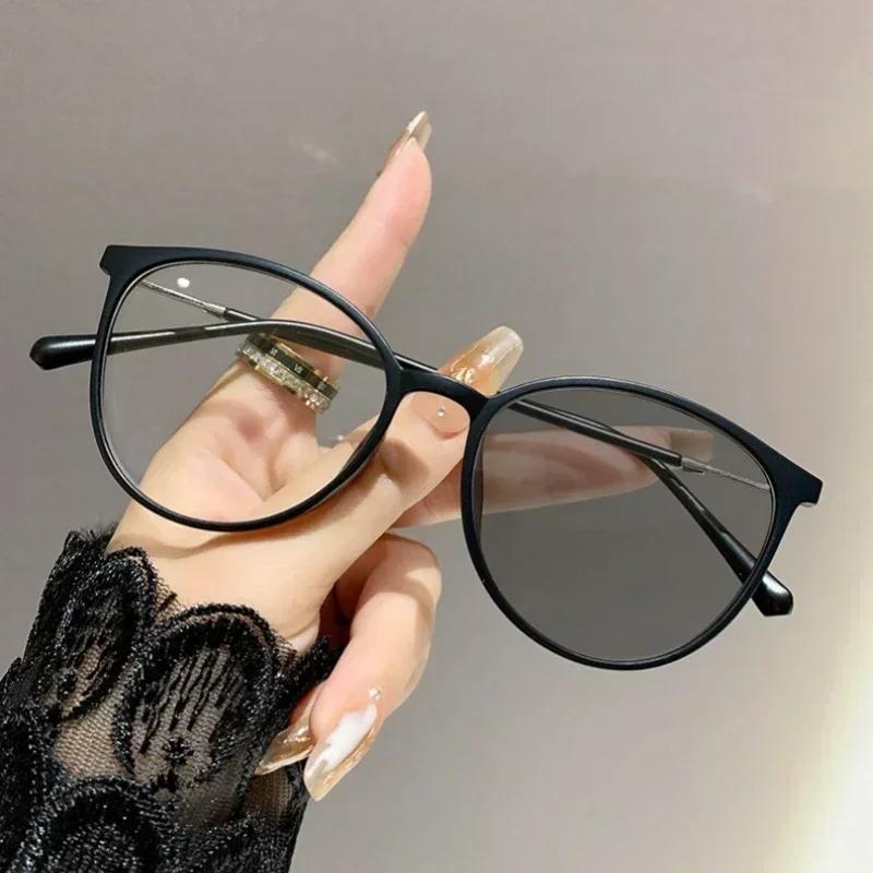 Photochromic Retro Large Frame Nearsighted Glasses Anti Blue Light Reduced Degree Eye Protection Premium Sense