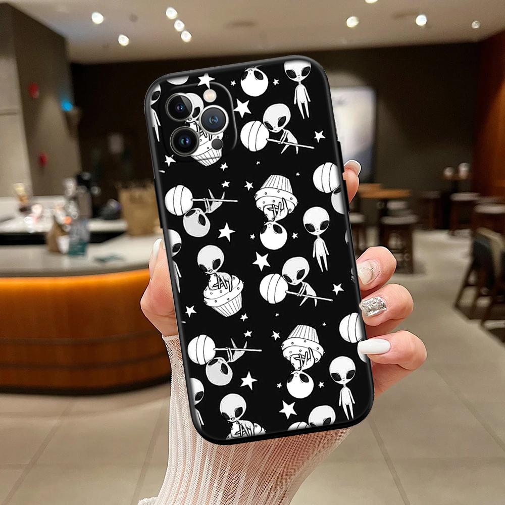 RA4 Astronaut Space Moon Alien Case for Samsung A11 A12 A13 A15 A52S A53 A55 A56 A70 A71 A72 A73 F06 F16 F56 S10 Plus S10e