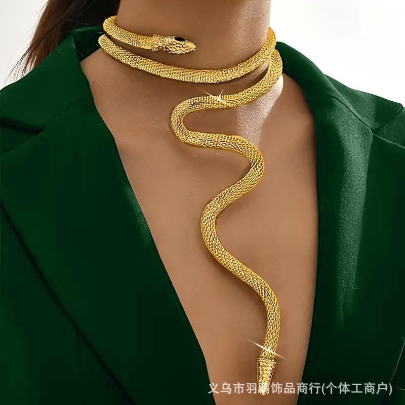 necklace hot girl sexy snake shape twistable design sense necklace collar woman