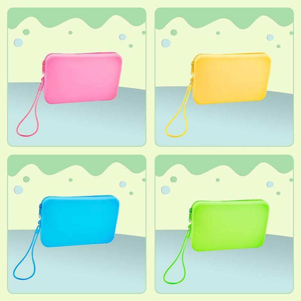 Large Capacity Silicone Cosmetic Organizer Solid Color Portable Makeup Pouch  for Outdoor