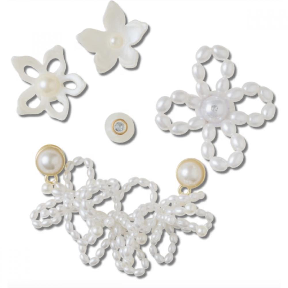 

Crocs White Pearl Gibits 5 Set FREE