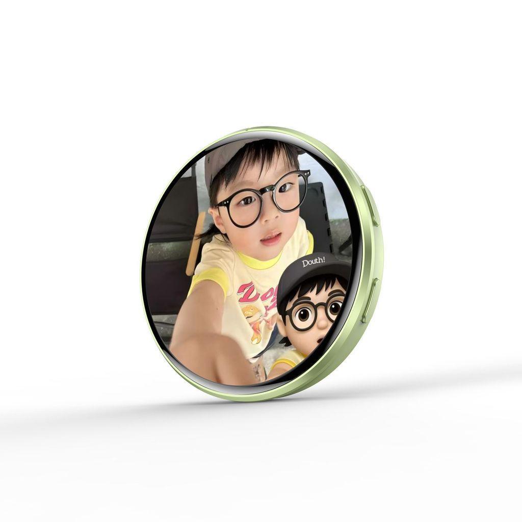 Anime Baji Electronic Badge Touchscreen DIY Photo Backpack Brooch New Year Birthday Gift Manga Pins зелёный