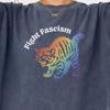 Camiseta Gato Luta Fascismo Comfort Colors®, Camiseta Orgulho Arco-Íris, Camiseta Protesto Gatinho Raivoso, Presente para Ativista LGBTQ, Camiseta Gráfica Orgulho Queer