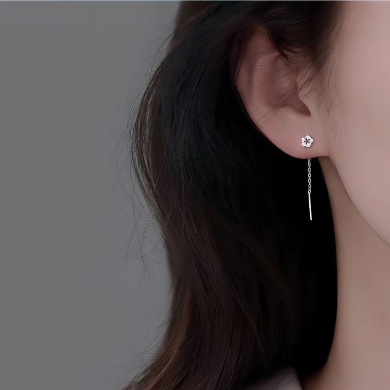

[Boya] S925 Sterling Silver Flowers Hanging Earrings Accessible Luxury Fancy Stud Earrings 2025 New Arrival Hot-Selling Earrings Female Earrings Flower Ear Line