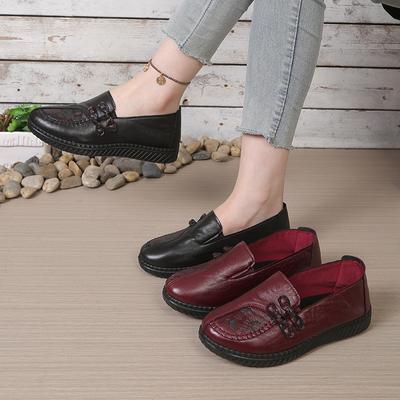 Women's Leather Flat Shoes Spring and Autumn Women's Loafers Single Classic Mom Shoes, Anti-slip Comfortable and Free Shipping