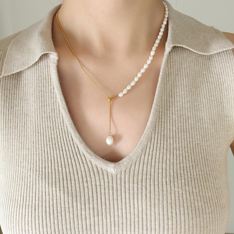 Luxury European Style Freshwater Pearl Titanium Steel Gold Plated Snake Bone Necklace For Women