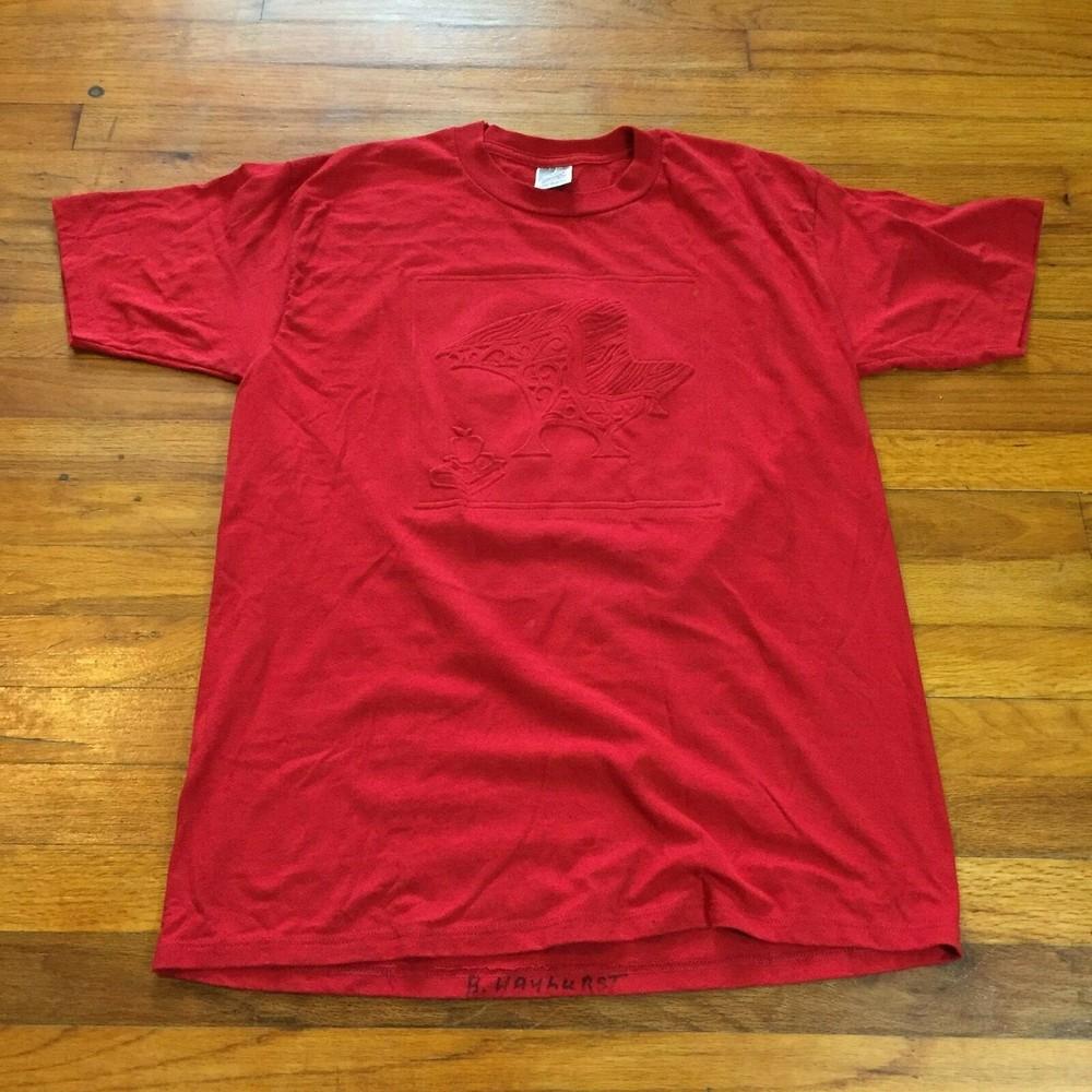 VINTAGE Jerzees Men Sz L Red Schoolyard Bench Apple Shirt Teacher Embossed 90s Unisex T-Shirt M