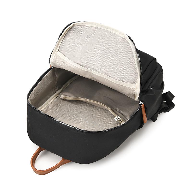 Trendy Large-Capacity Fashion Travel Backpack - Lightweight, Commutable, All-Match College Student Schoolbag & Handbag