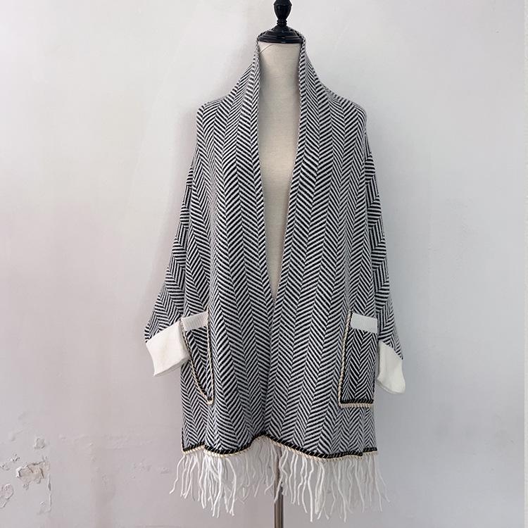 Korean Style Women's Plaid Qipao Shawl Cape with Sleeves for Autumn/Winter