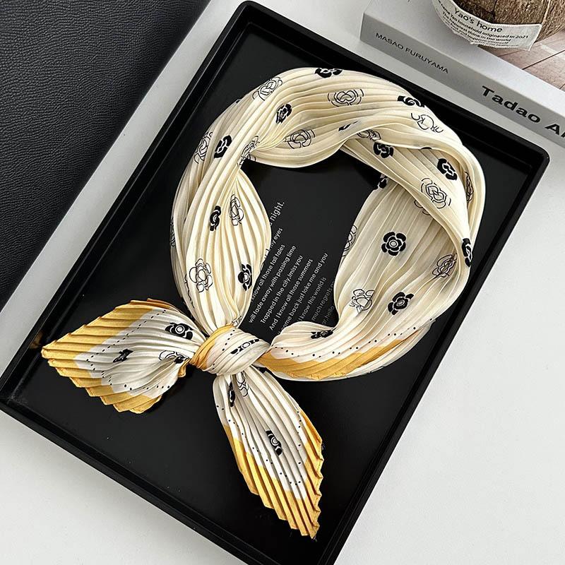 Folded silk scarf autumn new polka dot decorative scarf niche thin scarf scarf versatile