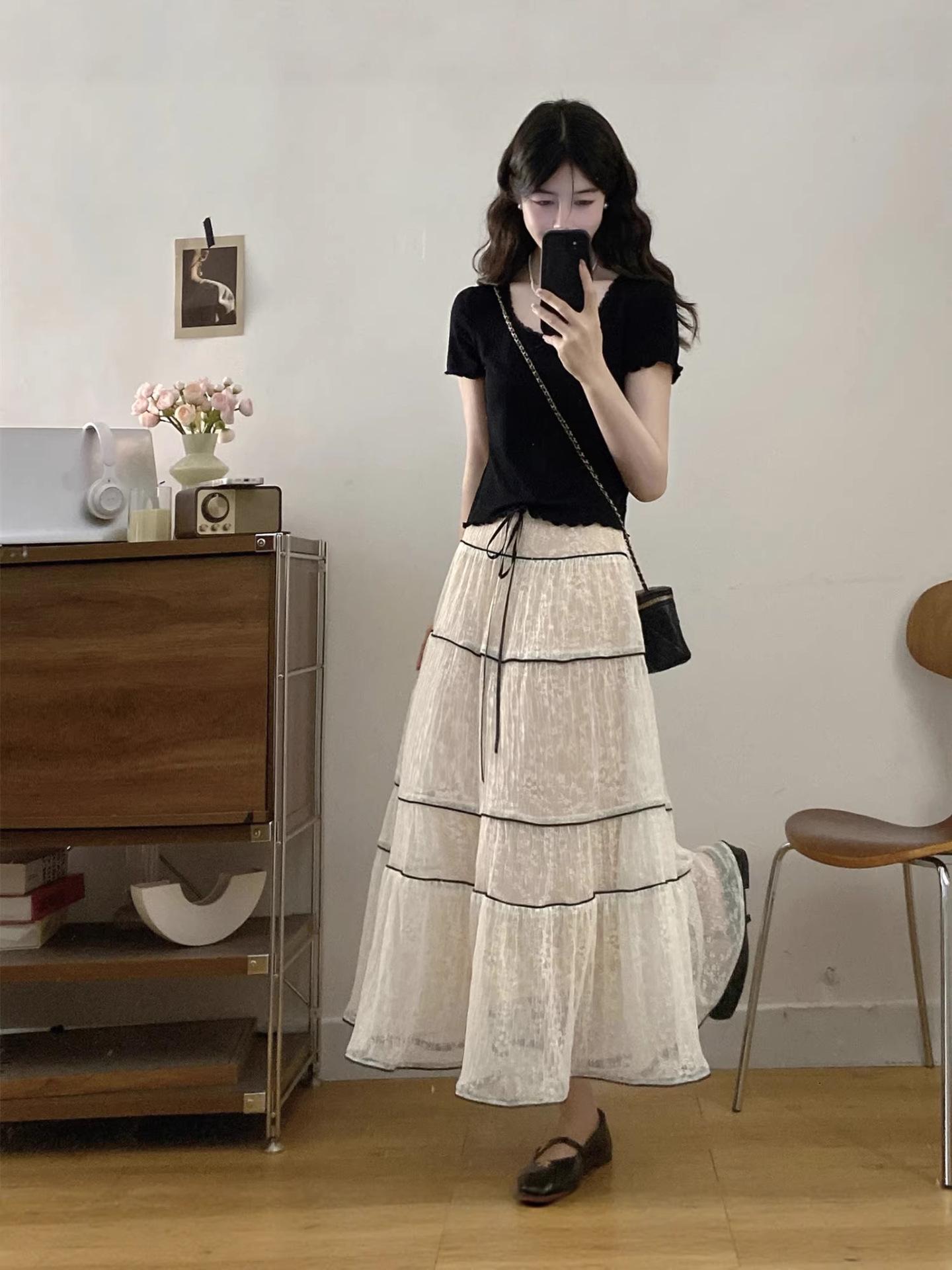 

Plus Size Women s Lace Patchwork Jacquard Knit Top and Hidden Pattern Half Skirt Set L