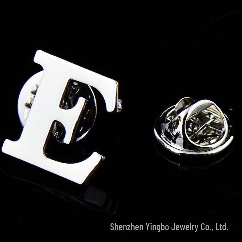 High-Quality Brass English Letter Brooches A-Z for Men & Women – Suit, Jacket, Shirt Badge.