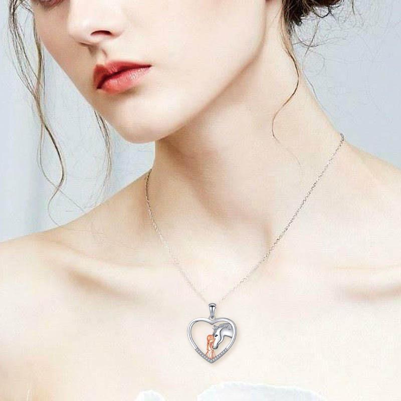New Love Necklace Fashion Versatile Jewelry Girls and Horse Jewelry Necklace Women's Niche Accessories