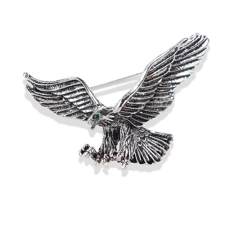 Trendy Retro Soaring Eagle Men's Brooch Pin - Bold Western Style Accessory