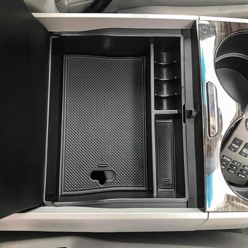 Xiaomi Center Console Organizer Container Coin Tray Accessories Car Armrest Storage Box for Toyota Fortuner 2022 2021 2020 2019-2015
