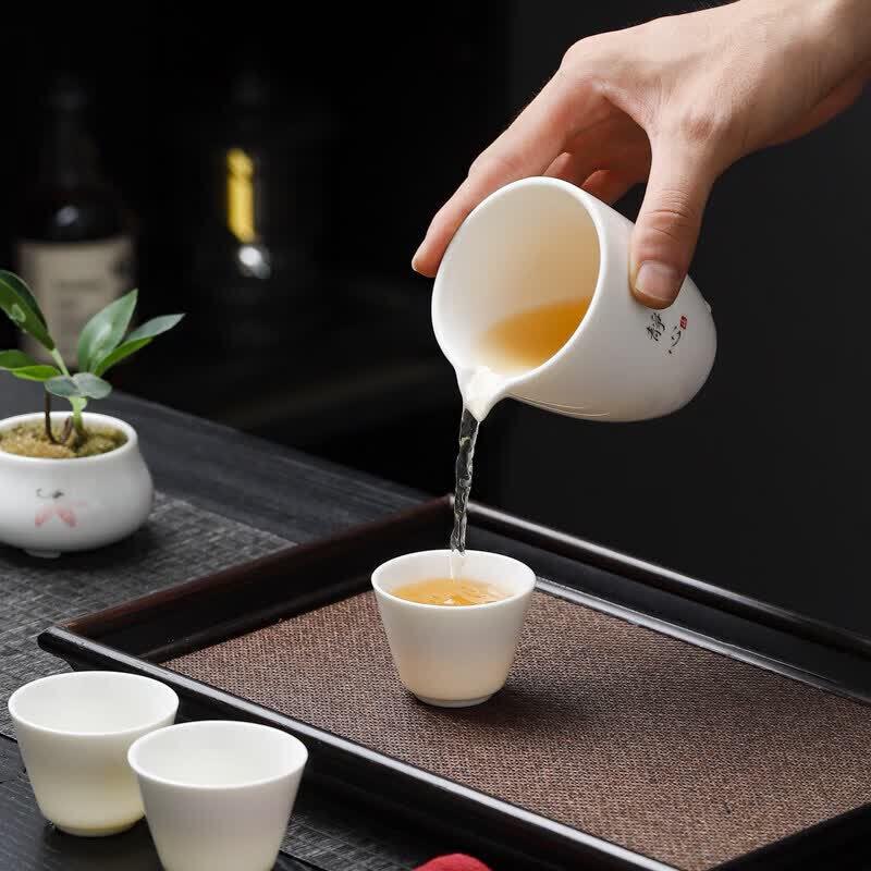 UOSO Mutton-Fat Jade White Porcelain Gongdao Cup with Integrated Filter