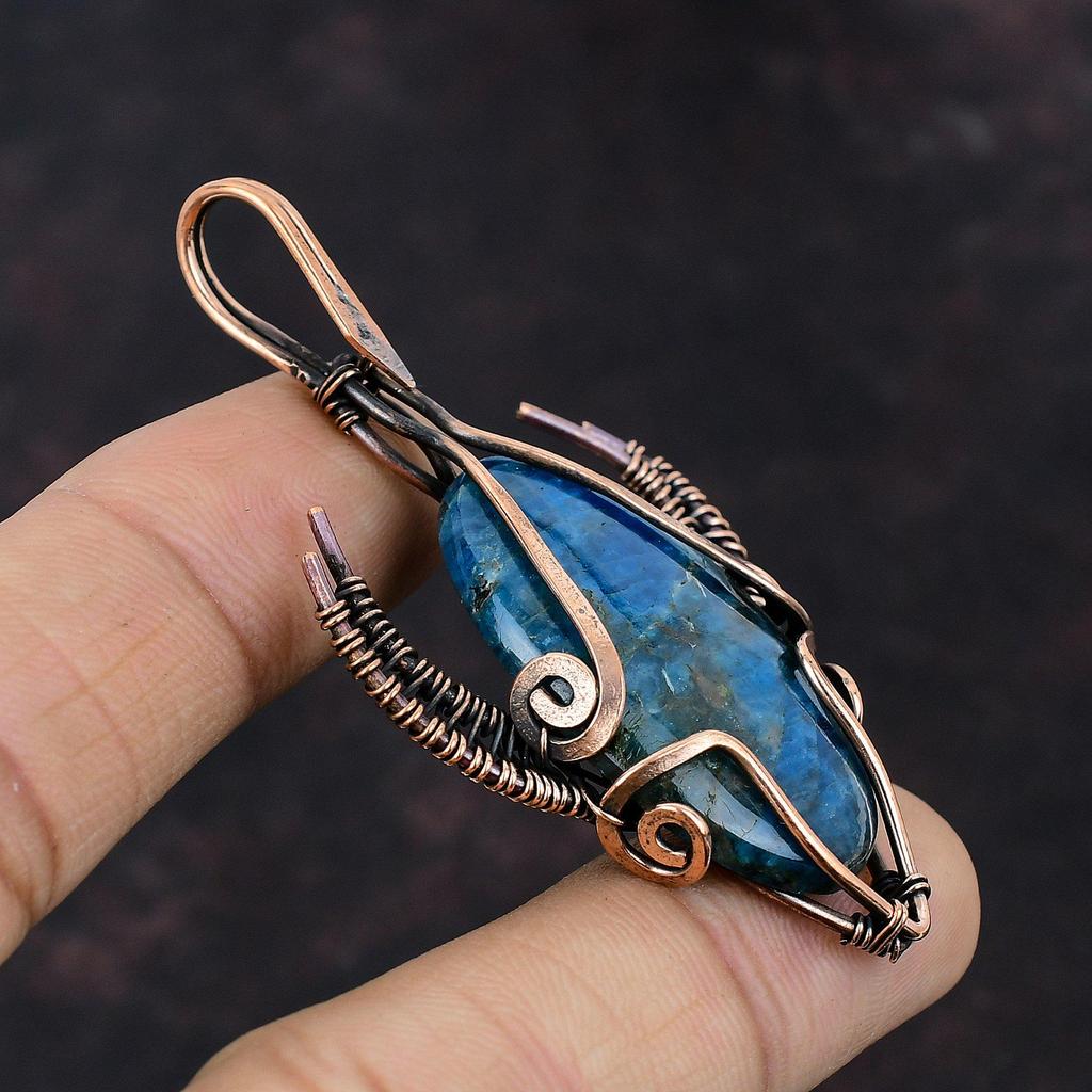 Neon Apatite Copper Pendant Copper Wire Wrapped Pendant Handmade Copper Jewelry Dainty Bull Face Shape Pendant Gemstone Jewelry Gift For Him