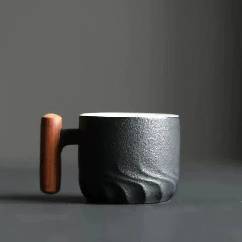 Ceramic Retro Cup Coffe with Wooden Handle Rough Large Capacity Water Tea Mug Handmade Drinkware Teaware for Birthday Gifts