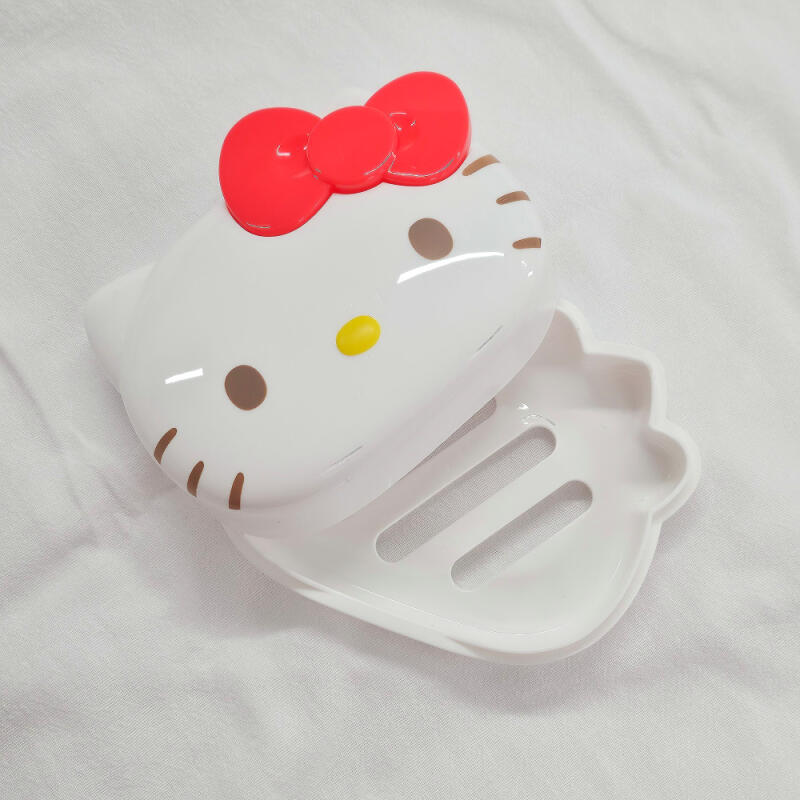 Sanrio Hello Kitty Lid Drain Soap Case