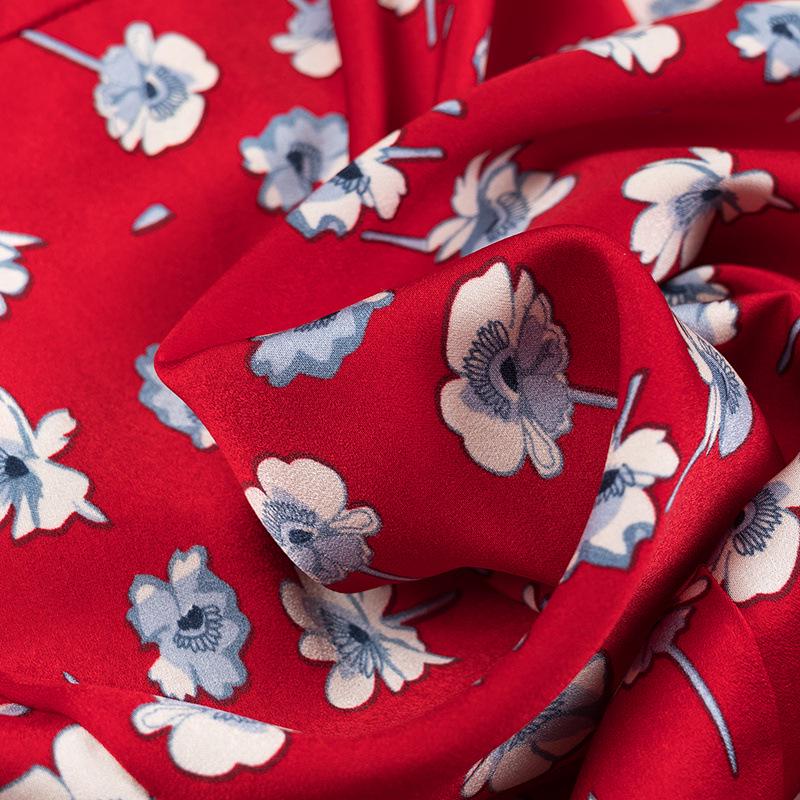 2025 Retro French Silk Satin Print Dress with Lace Collar & Short Sleeves