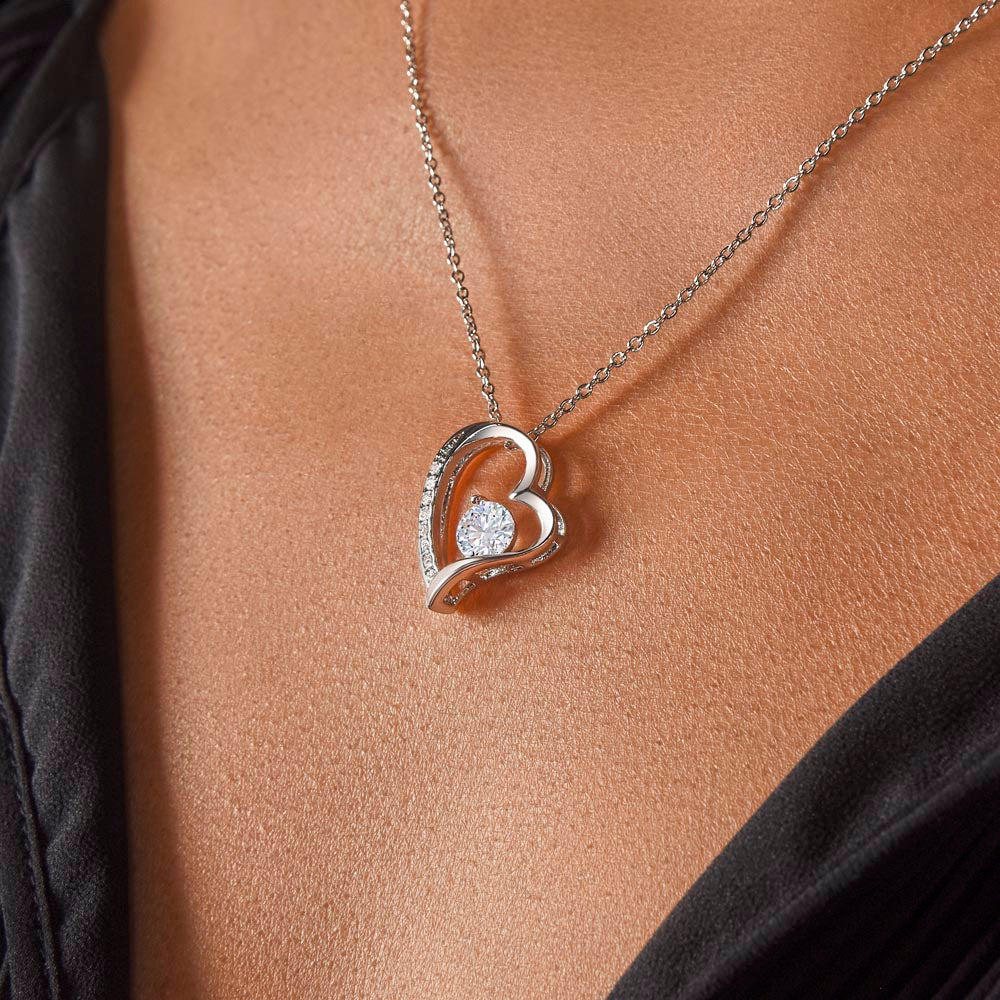 Trendy Creative Elegant Classic Heart Pendant Necklace Decorative Accessories Holiday Mother's Day Gift For Mom Brithday Gift