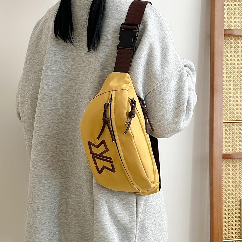 New Breast Bag Women's Messenger Bag Versatile Couple Mobile Phone Fanny Pack Large Capacity Trendy Satchel Men's Single Shoulder Bag