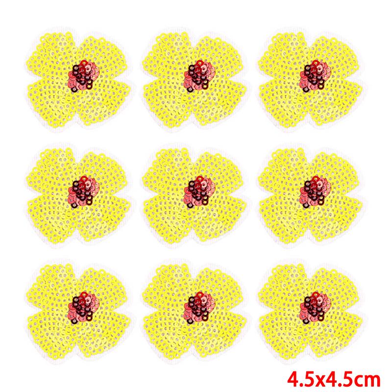 10 Pcs/lot Wholesale Embroidery Patch Iron On Patches For Clothing Patches On Clothes Jackets Decor Applique Sew Supplies