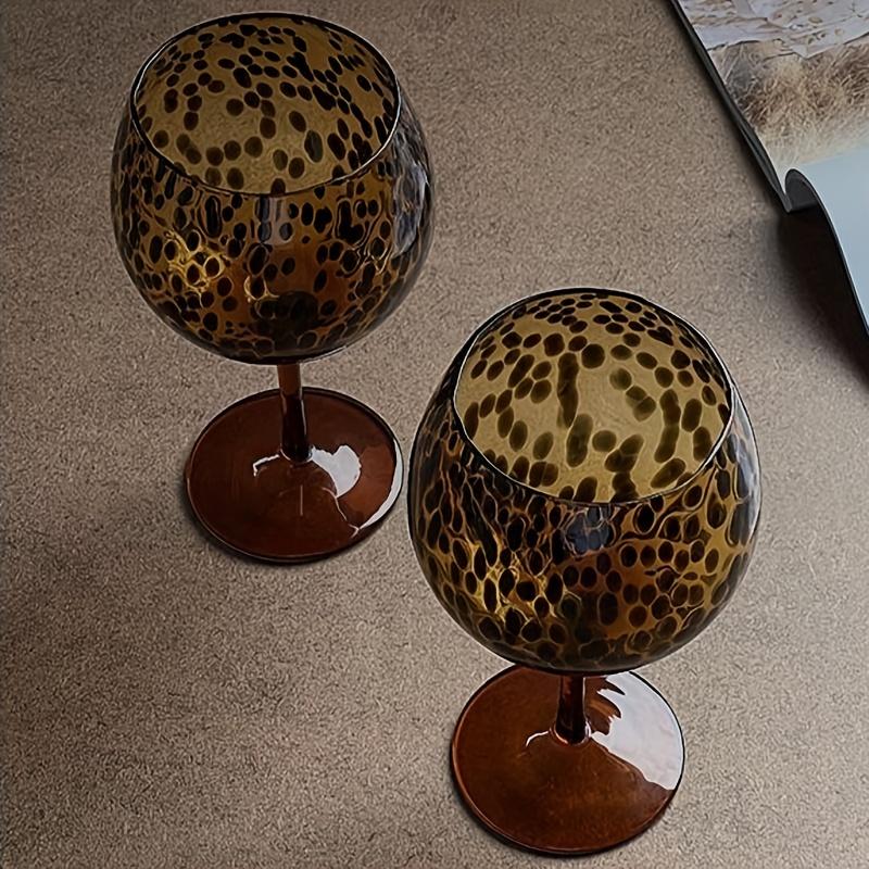 Vintage Leopard Wine Glasses Elegant Tall Stemware Durable Glass for Christmas Thanksgiving New Year Gifts Premium Drinkware