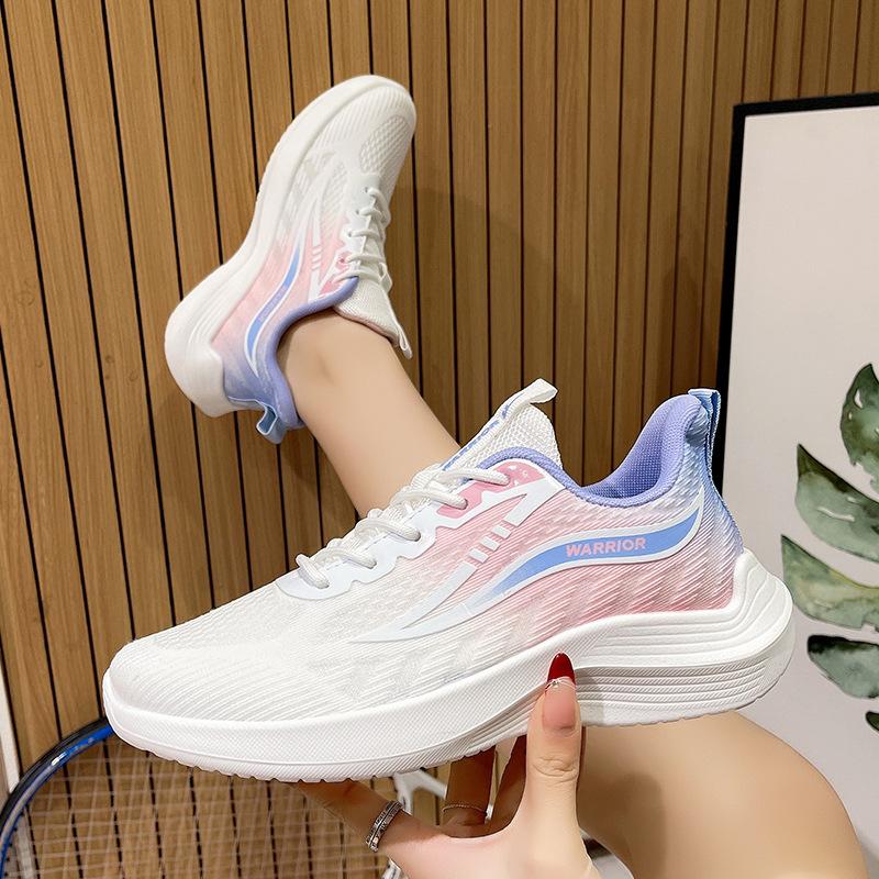 2025 New Spring and Autumn New Ultra-light Running Shoes Sports Shoes Breathable Shock-absorbing Soft Sole Student Lightweight Running Shoes for Women