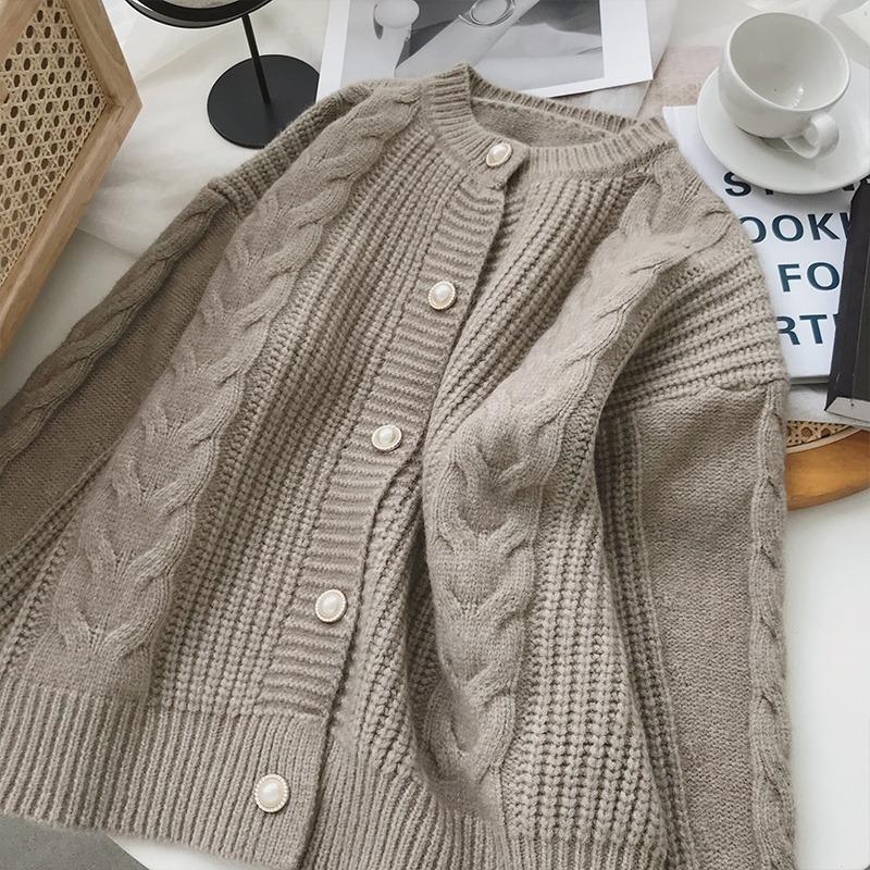 Soft waxy short twist cardigan women's autumn new round neck loose solid color knitted sweater fashion sweater jacket