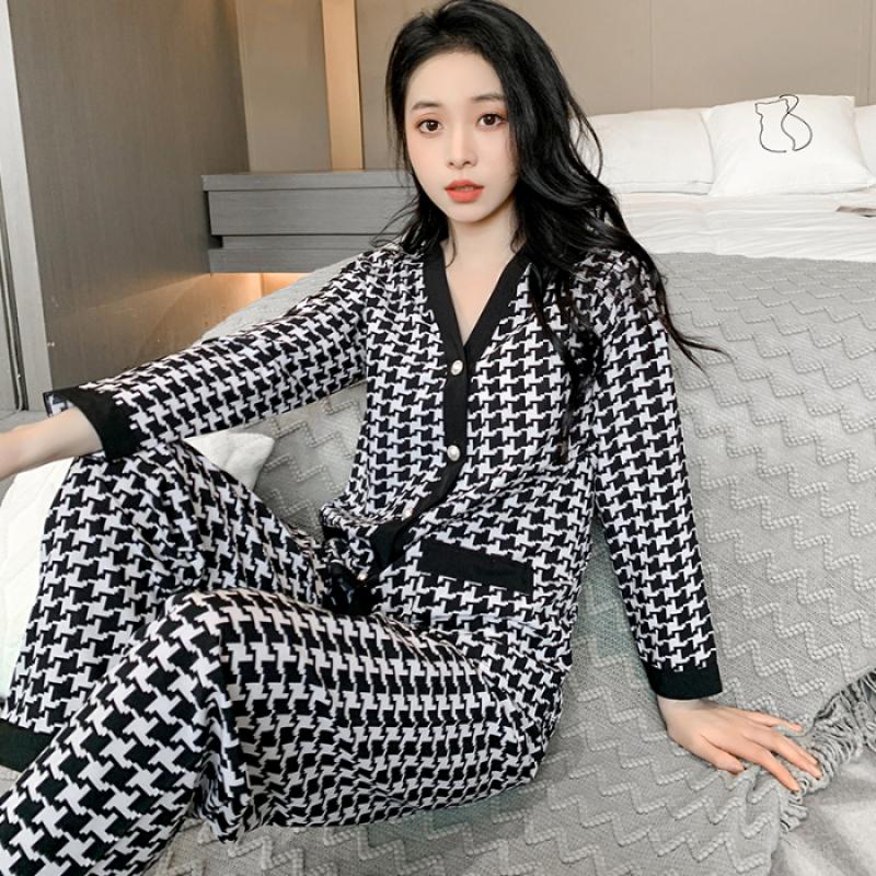 Liebesbrief-Print Damen-Pyjama Knopf V-Ausschnitt Design Herbstmode Nachtwäsche Sets Weiche Lässige Niedliche Homewear