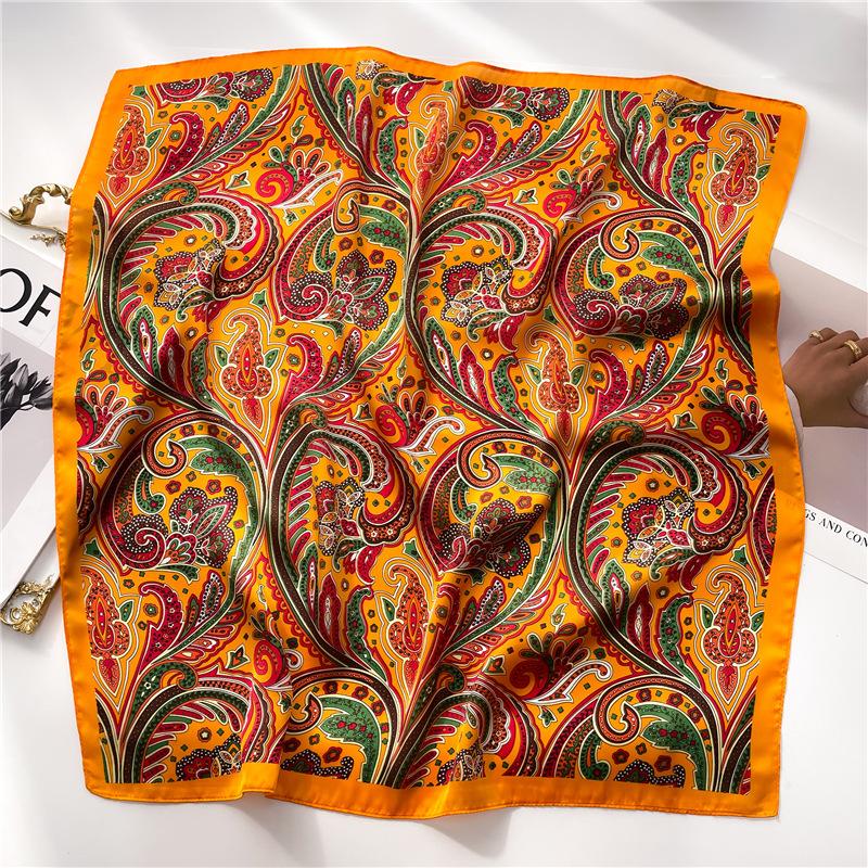 27.6in Vintage Paisley Print Square Scarf Multicolor Pattern Bandana Elegant Thin Sunscreen Head Wrap
