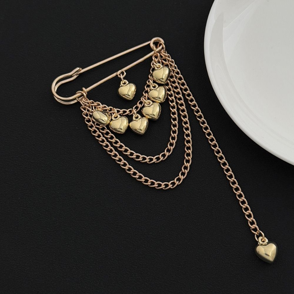 Iron Heart Brooch Pin Heart Shape Pendant Chain Tassel Badge  Clothing Accessories