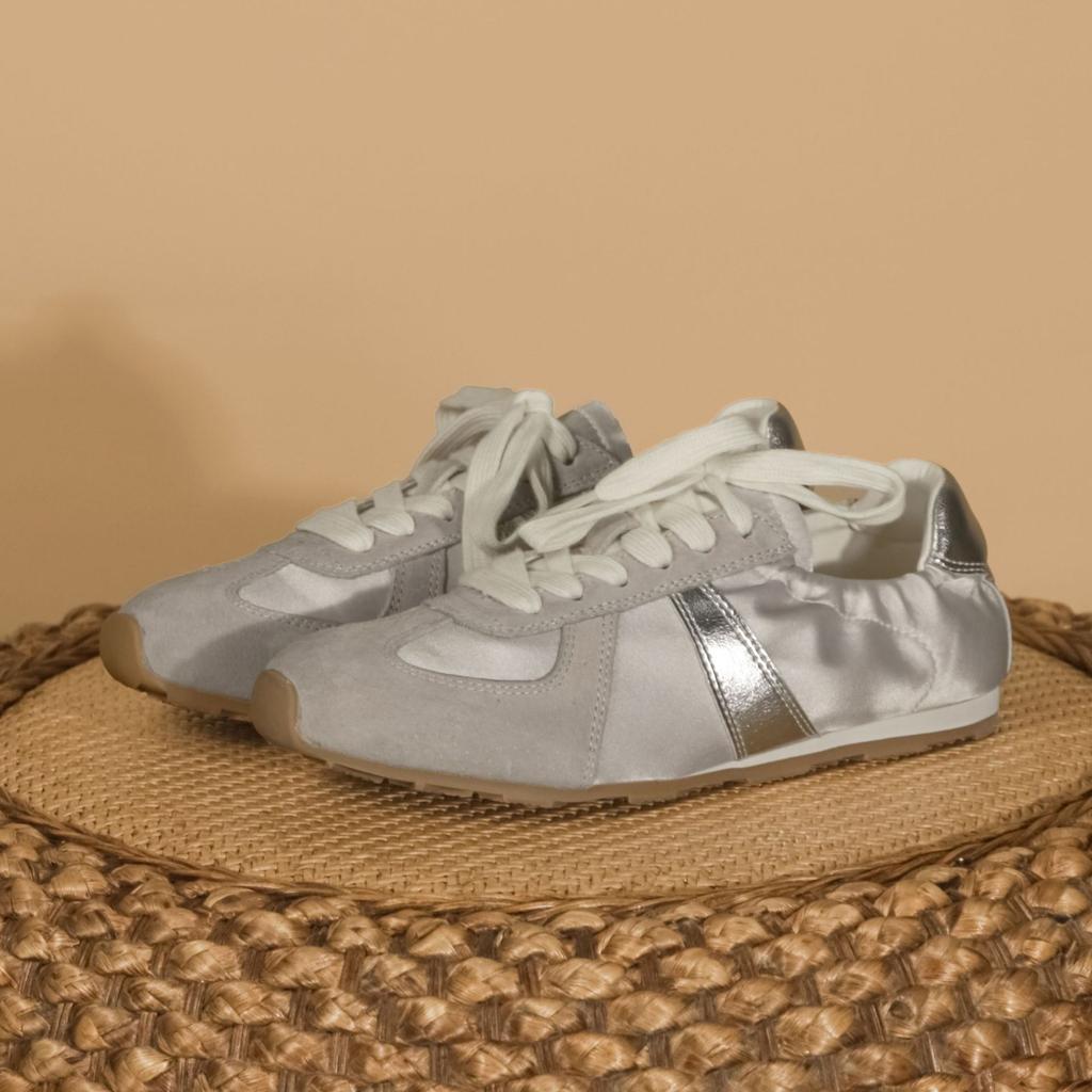 2025 summer new casual women's shoes soft sole not tired feet sweet wind sports casual shoes satin high-end shoes