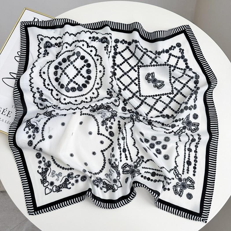 Fashion Korean version retro cashew print 61 square scarf cotton and linen texture small square scarf headscarf women's silk hair texture silk scarf