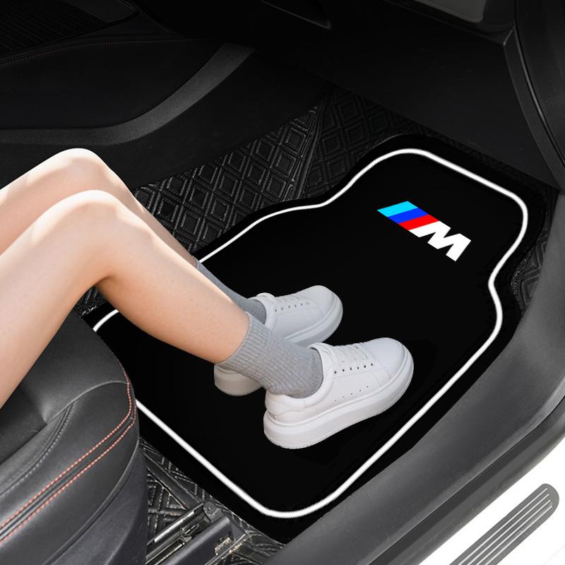 ZLK17 4PCS Car Diatom Mud Foot Pad Automotive Carpet Anti Fouling Floor Mat For BMW M Emblem M1 M2 M3 M5 X1 X3 X5 X6 E46 E39 E36 E60