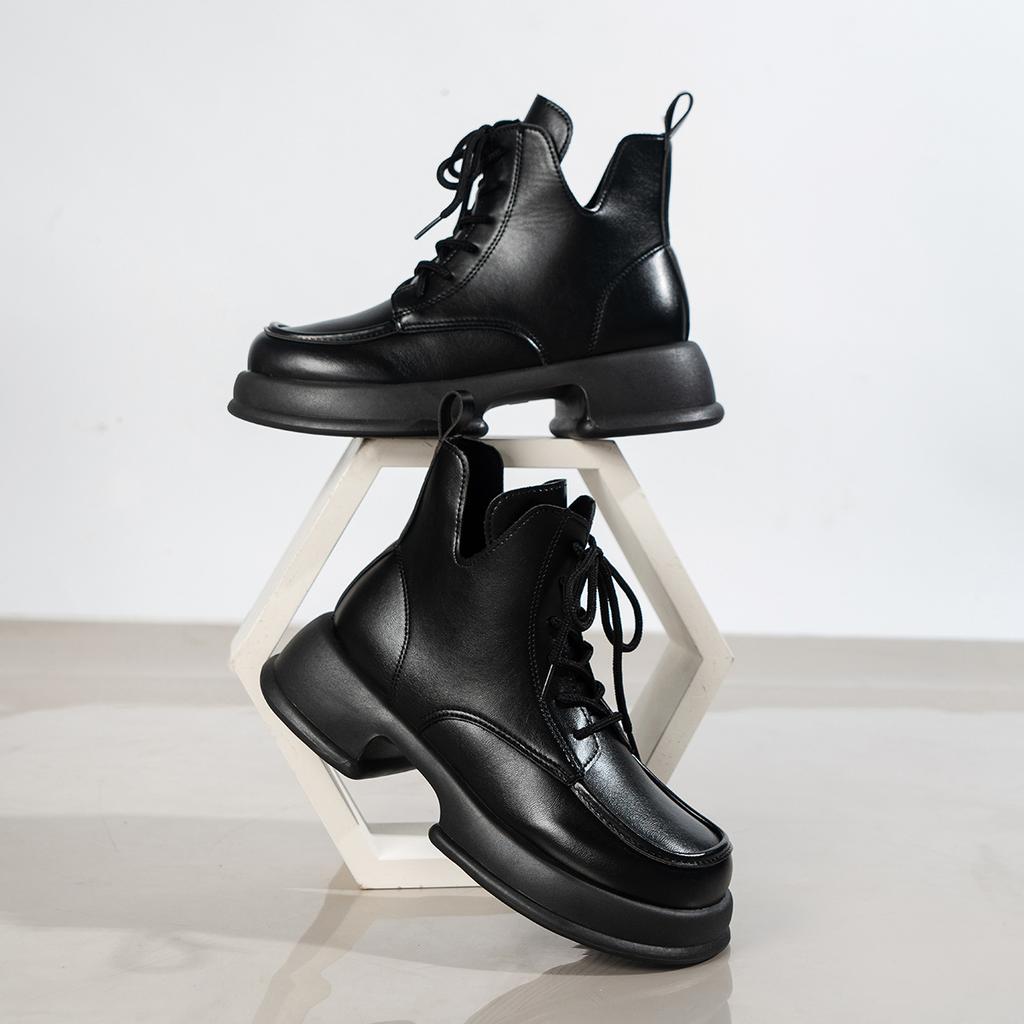 Lace-up New 2025 Fashion Retro Autumn and Winter Thick-heeled Boots, Women's Leather Shoes, British Style Platform Martin Boots, Women's Women