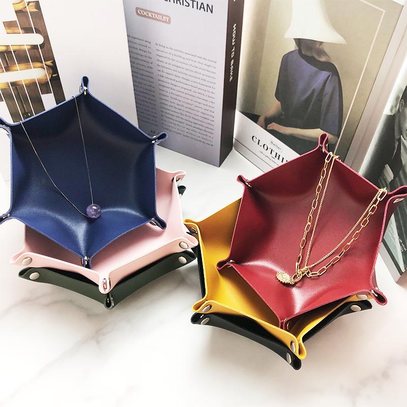 Auf Lager Nordisches Sechseckiges PU-Leder Würfel- & Kosmetik-Aufbewahrungstablett