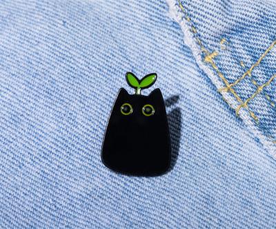 Cartoon Cute Black Cat Shape Metal Enamel Brooch Fashion Creative Animal Badge Pin Jewelry Children's Gift Punk Style Small