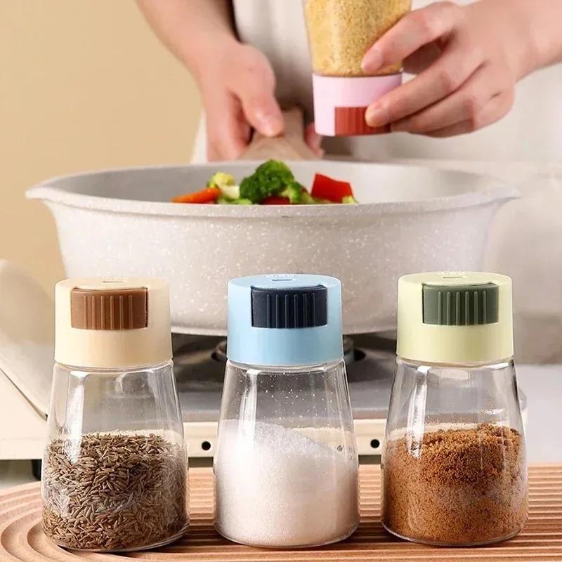 Kitchen Salt and Pepper Shakers Precise Quantitative Push Type Seasoning Shaker Press Type Salt Dispenser Spice Dispenser Sealed