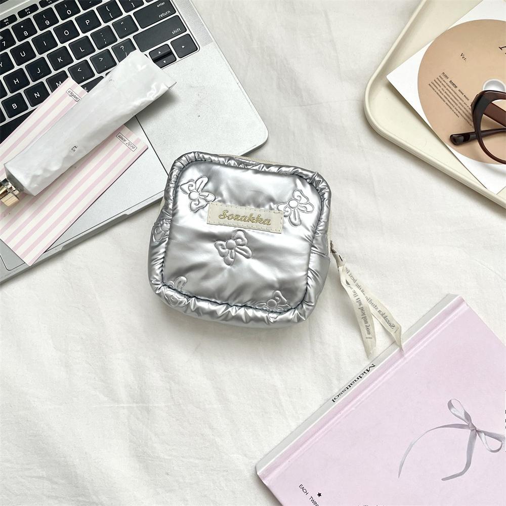 Cute Bow Women Mini Cosmetic Bag Sanitary Napkins Storage Bag Portable Tampon Holder Case Mini Makeup Lipstick Storage Bag Pouch