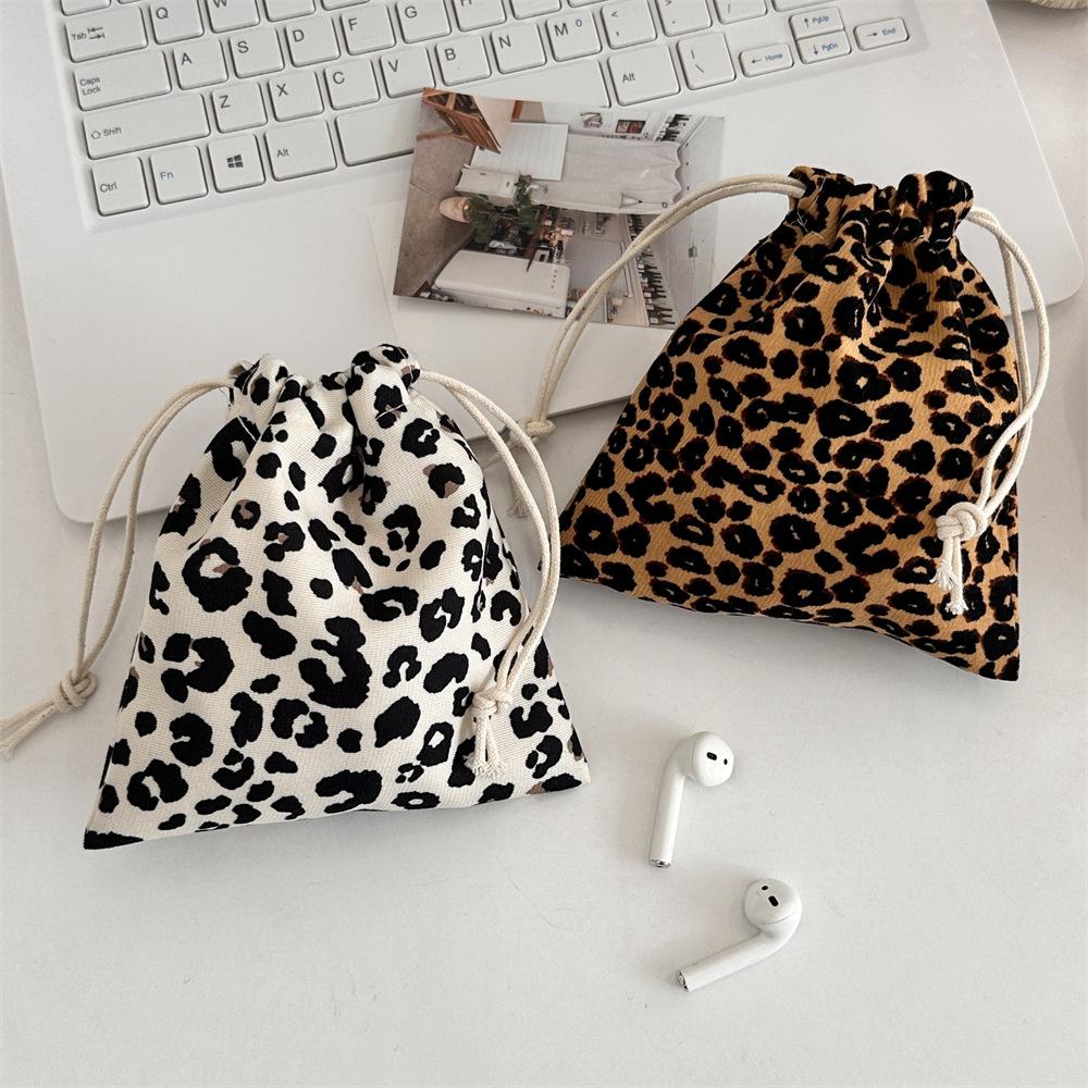 Drawstring Bag Cute Leopard Print Hand-Held Small Cloth Bag Coin Purse Clutch Bag Female Storage Bag Gift Bag Sundries Storage